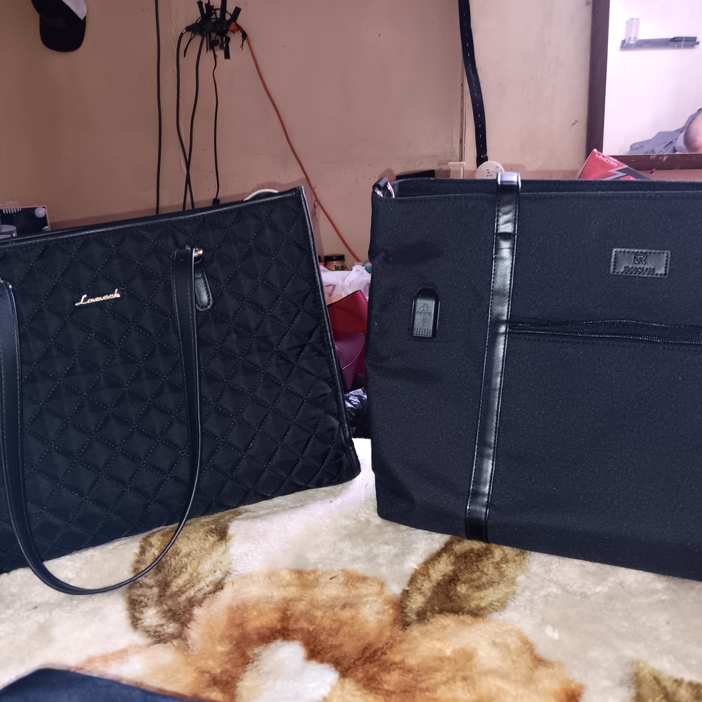 2 Black Laptop Tote Bags Built In Charging Cords Nice Gifts For You Tec Love One